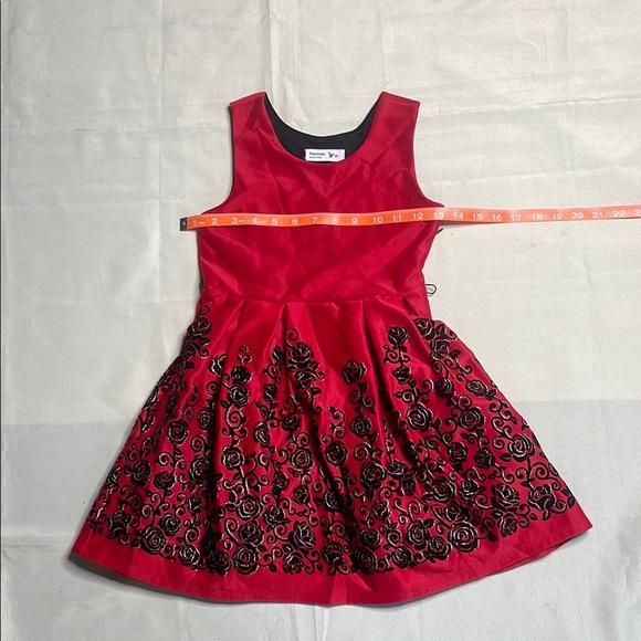 BEAUTEES Red Kids Dress with Black Floral Design - Picture 4 of 10